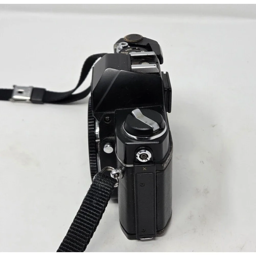Konica Autoreflex TC 35mm Film Camera Body AR Mount Vintage Japan